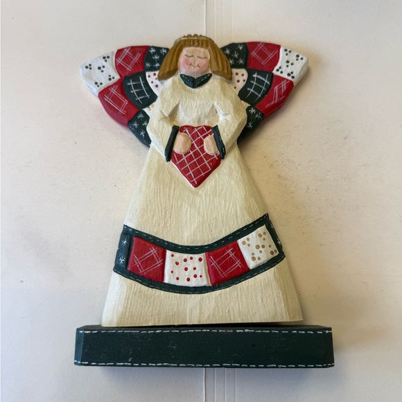 Vintage Hand Carved Hand Painted Wood Quilt Pattern Patchwork Angel Philippines - Picture 1 of 11